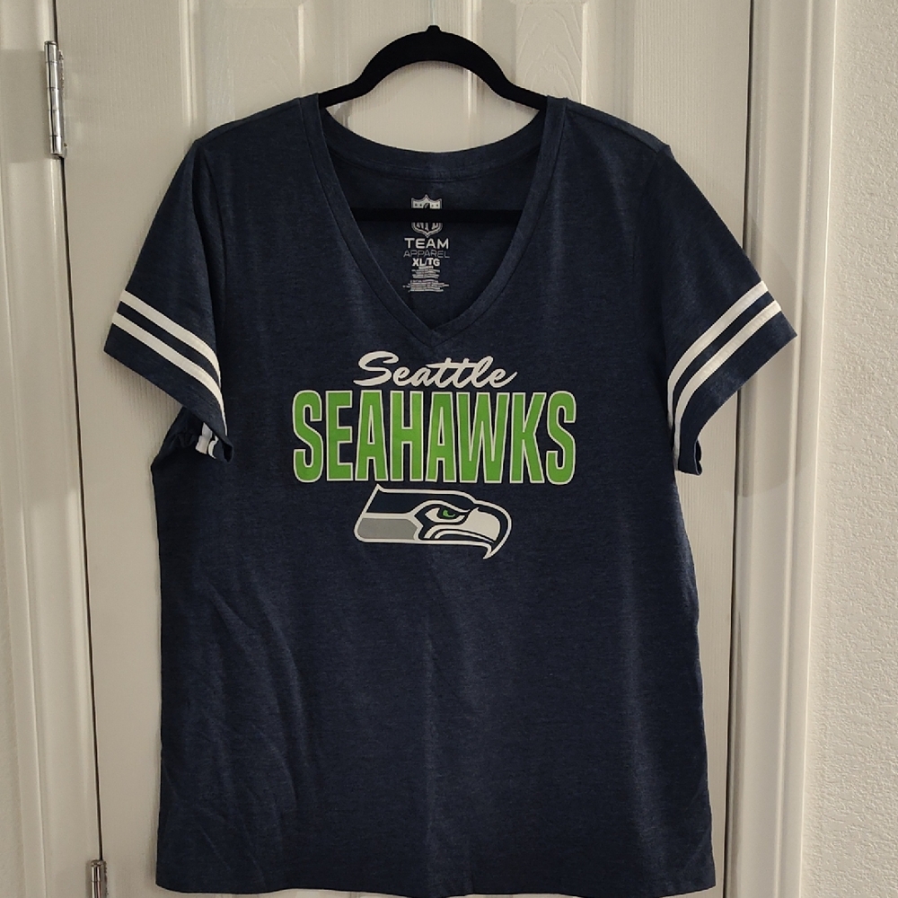 NFL Seattle Seahawks Heather Navy and White Team Apparel Women's Tee XL